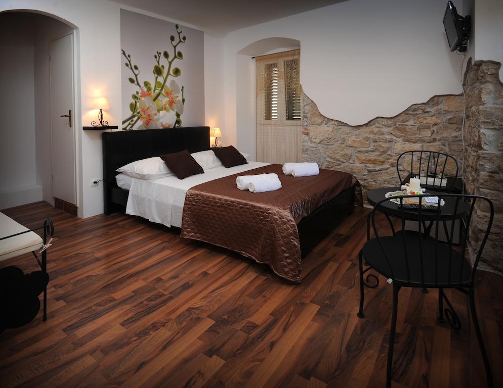 Rooms & Apartment Lasta スプリト 部屋 写真